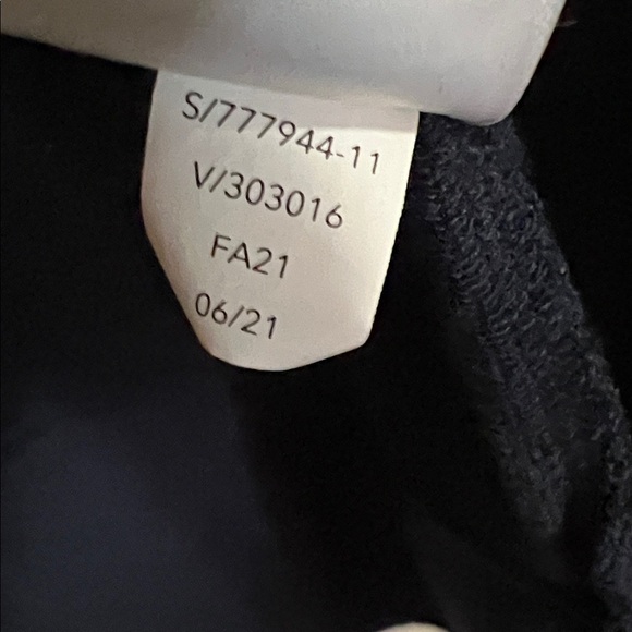 ATHLETA NAVY BLUE LONG SLEEVE POCKETS NIRVANA PRANAYAMA WRAP CARDIGAN SIZE S - Picture 7 of 9